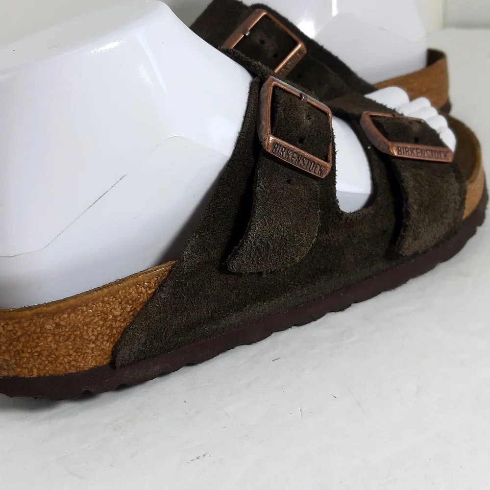 BIRKENSTOCK  women's Arizona Birko-Flor Nubuck Mocha Two-Strap Sandals EU36 Us5_8